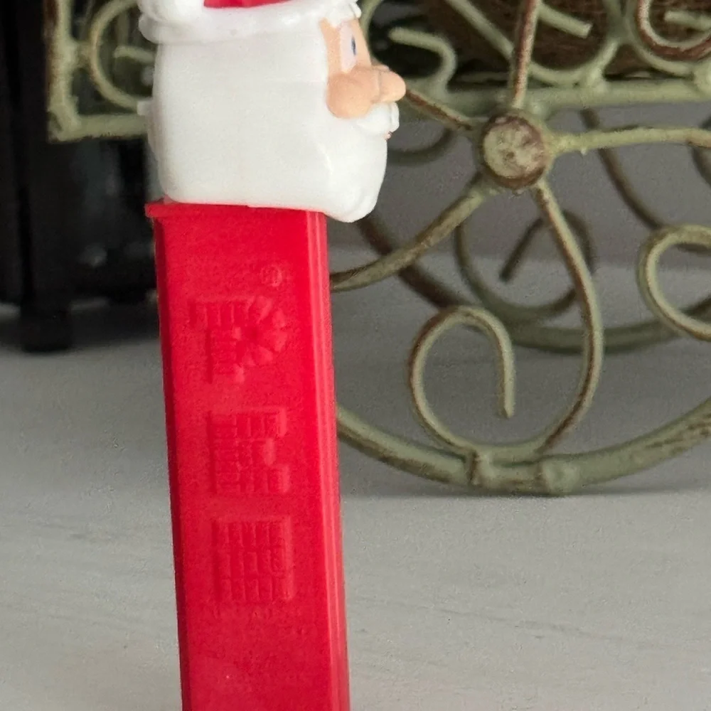Santa Claus, Retired PEZ, made in Hungary
